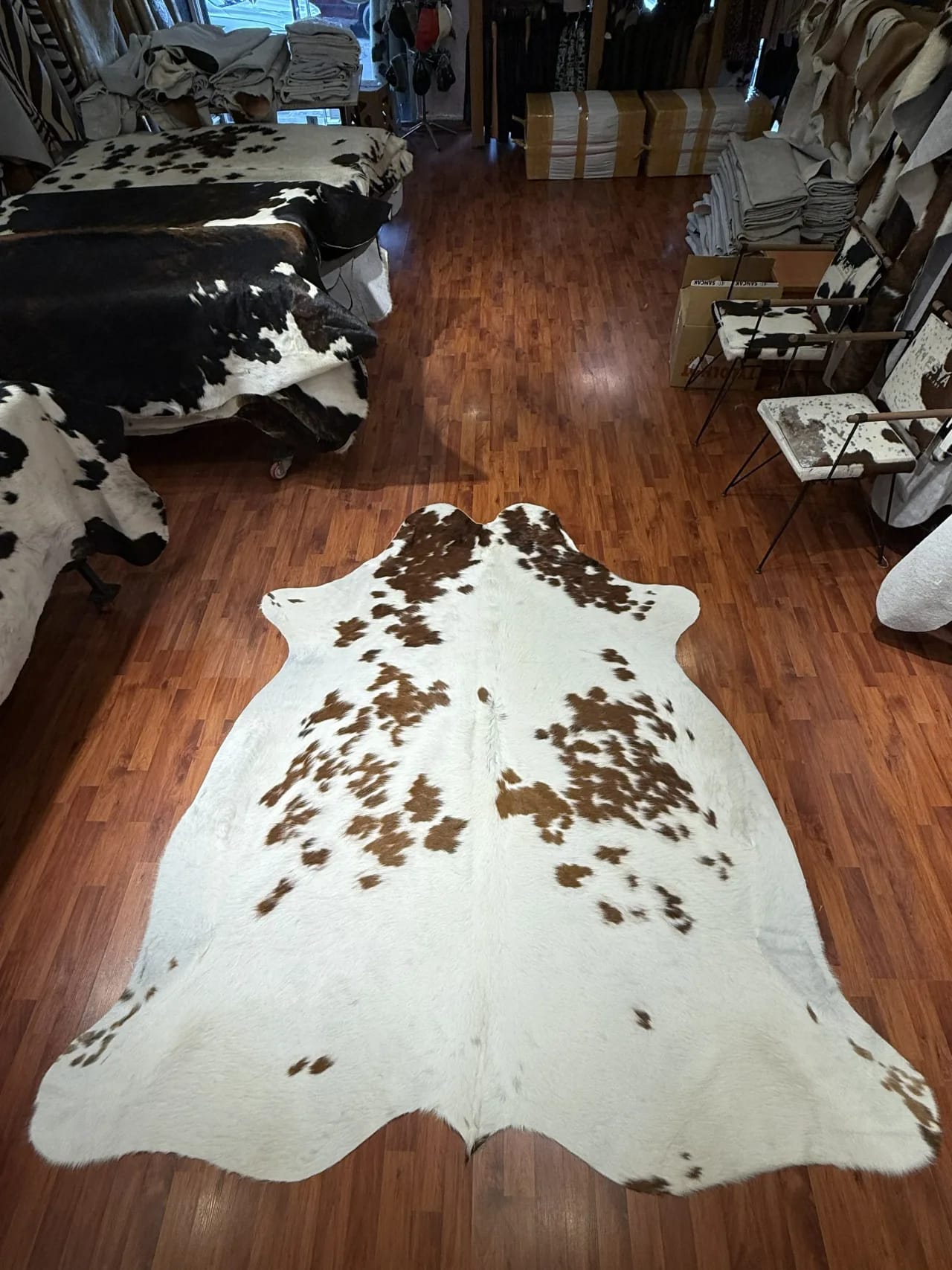 Fiesta Leather Art Hakiki Deri Dana Postu KAHVE BEYAZ200 x 230 - 1