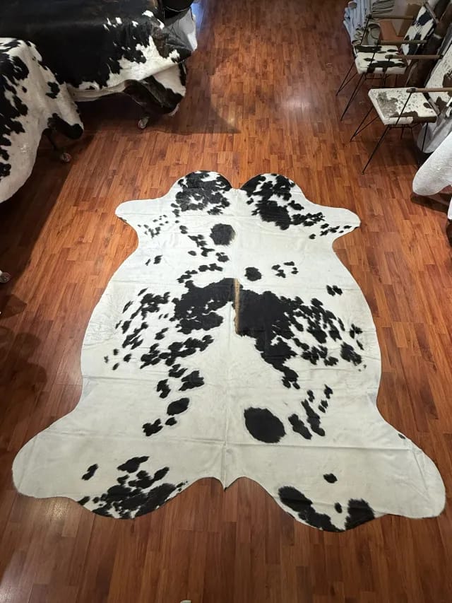 Fiesta Leather Art Hakiki Deri Dana Postu SİYAH BEYAZ 205 x 245 - 1