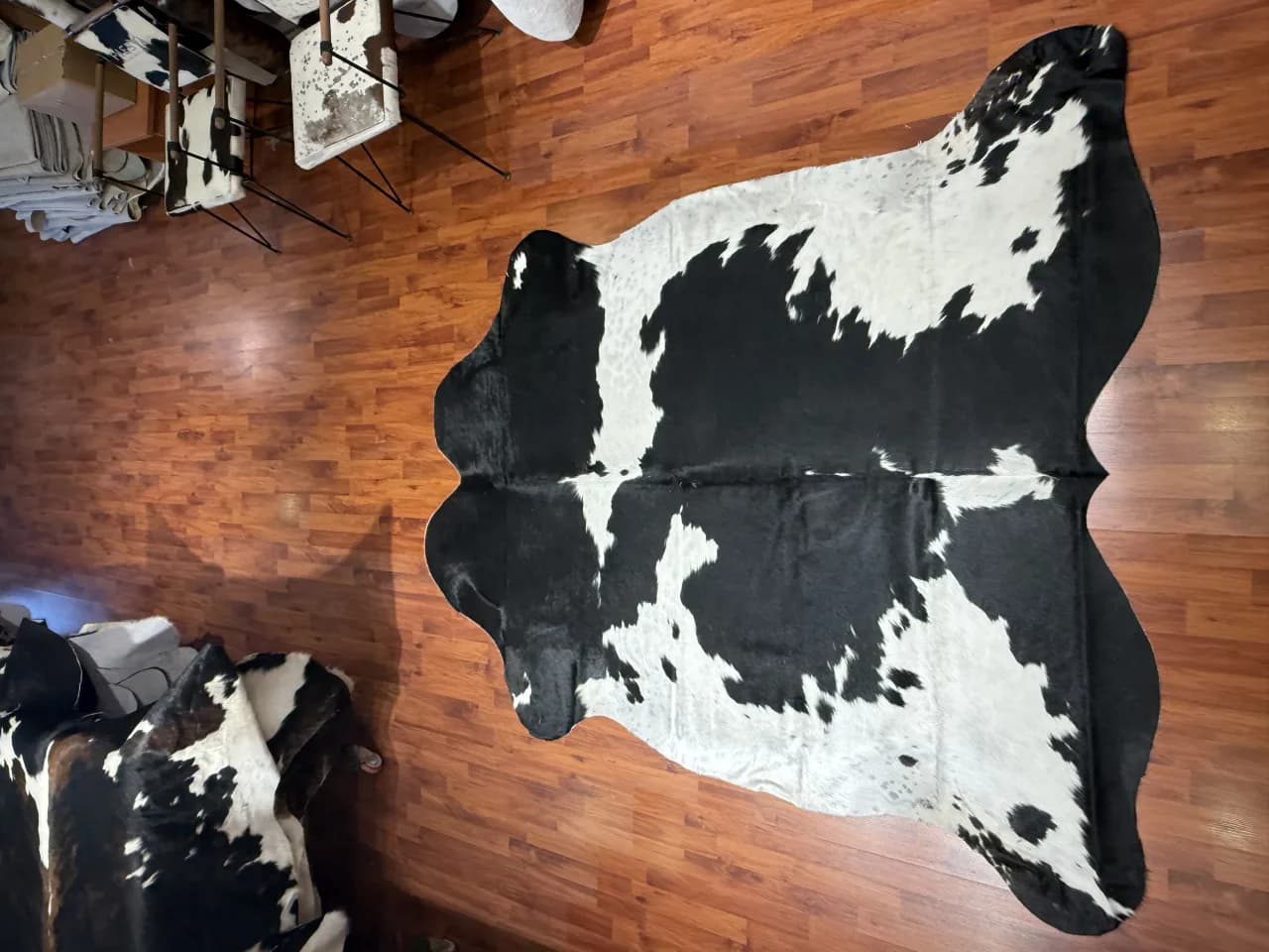 Fiesta Leather Art Hakiki Deri Dana Postu SİYAH BEYAZ 185 x 210